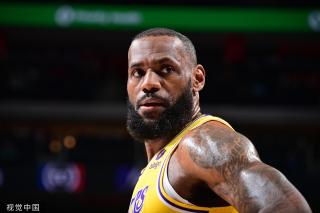 正因为他的 正因为他的