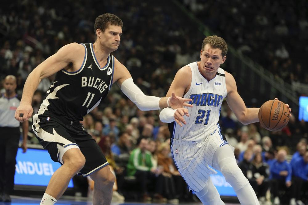 东尼等球员 东尼等球员