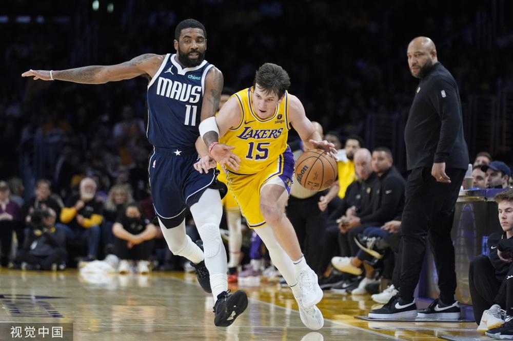 6球并送出 6球并送出